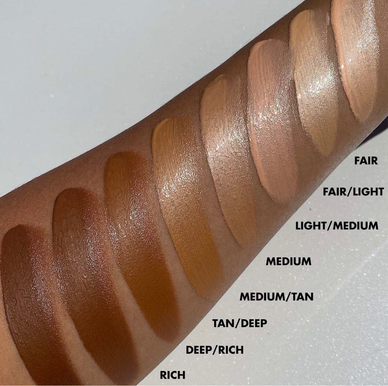 HALO GLOW LIQUID FILTER - 2 Fair / Light mahamakeup HALO GLOW LIQUID FILTER - 2 Fair / Light mahamakeup